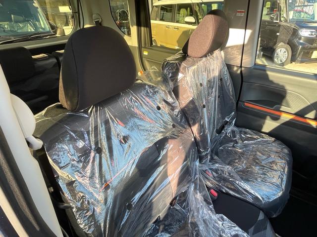 タント ファンクロス　届出済未使用車　ブレーキサポート　アイドリングストップ　両側電動スライドドア　ＬＥＤヘッドライト　シートヒーター　スマートキー　プッシュスタート　オートライト（18枚目）