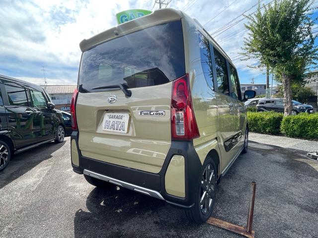 タント ファンクロス　届出済未使用車　ブレーキサポート　アイドリングストップ　両側電動スライドドア　ＬＥＤヘッドライト　シートヒーター　スマートキー　プッシュスタート　オートライト（13枚目）