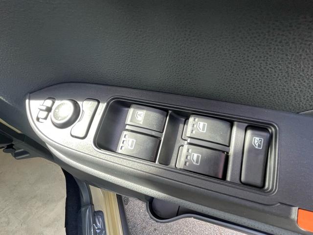 タント ファンクロス　届出済未使用車　ブレーキサポート　アイドリングストップ　両側電動スライドドア　ＬＥＤヘッドライト　シートヒーター　スマートキー　プッシュスタート　オートライト（17枚目）