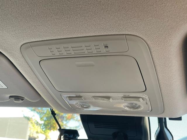 ノア ハイブリッドX 純正ナビTV Bluetooth バックカメラ ETC 両側パワースライドドア フリップダウンモニター ドライブレコーダー スマートキー プッシュスタート USB LEDヘッドライト 社外アルミ(26枚目)