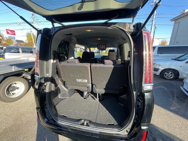 ノア ハイブリッドX 純正ナビTV Bluetooth バックカメラ ETC 両側パワースライドドア フリップダウンモニター ドライブレコーダー スマートキー プッシュスタート USB LEDヘッドライト 社外アルミ(40枚目)