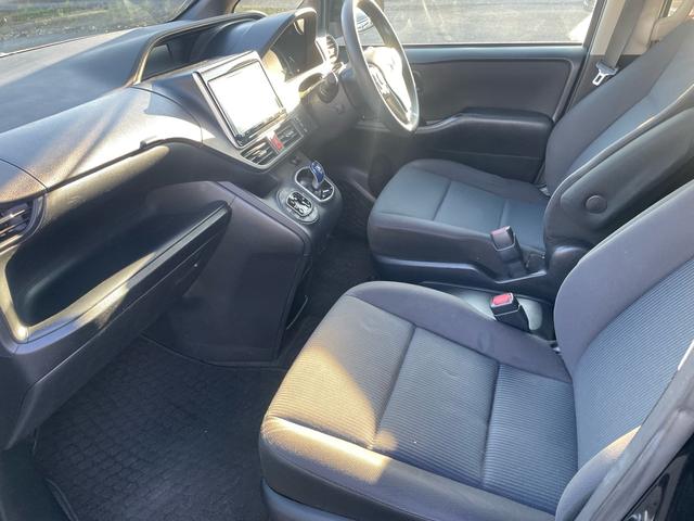 ノア ハイブリッドX 純正ナビTV Bluetooth バックカメラ ETC 両側パワースライドドア フリップダウンモニター ドライブレコーダー スマートキー プッシュスタート USB LEDヘッドライト 社外アルミ(54枚目)