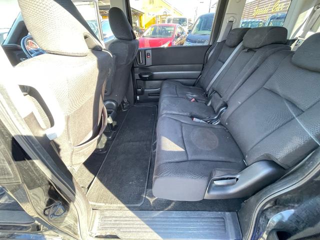 ステップワゴンスパーダ Ｚ　ナビＴＶ　ＤＶＤ再生　ＥＴＣ　両側パワースライドドア　ＨＩＤヘッドライト　純正アルミホイール　３ｒｄシート収納可（34枚目）