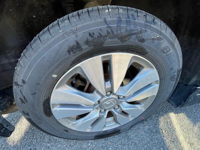 ステップワゴンスパーダ Ｚ　ナビＴＶ　ＤＶＤ再生　ＥＴＣ　両側パワースライドドア　ＨＩＤヘッドライト　純正アルミホイール　３ｒｄシート収納可（46枚目）