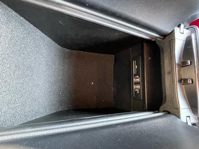 Gクラス G350d AMGライン ラグジュアリーパッケージ アダプティブダンピングサス ブラバススポイラー 22インチAW 各所ブラックアウトパーツ トランクラゲッジボード デジタルミラー 前後ドラレコ ブルスターサウンド ツートン(33枚目)