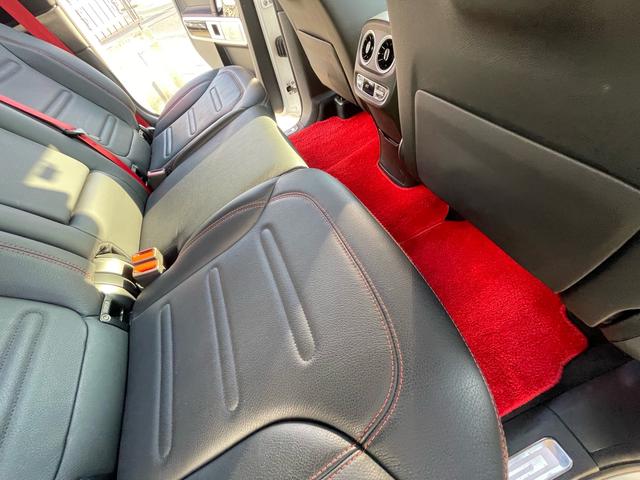 Gクラス G350d AMGライン ラグジュアリーパッケージ アダプティブダンピングサス ブラバススポイラー 22インチAW 各所ブラックアウトパーツ トランクラゲッジボード デジタルミラー 前後ドラレコ ブルスターサウンド ツートン(57枚目)