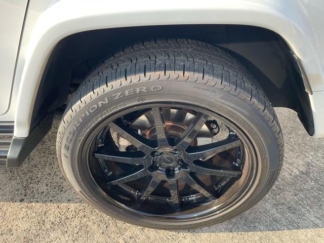 Gクラス G350d AMGライン ラグジュアリーパッケージ アダプティブダンピングサス ブラバススポイラー 22インチAW 各所ブラックアウトパーツ トランクラゲッジボード デジタルミラー 前後ドラレコ ブルスターサウンド ツートン(68枚目)