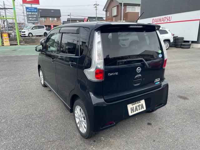 デイズ ハイウェイスター　Ｖセレクション＋セーフティ　純正ナビＴＶ　Ｂｌｕｅｔｏｏｔｈ　バックカメラ　スマートキー　プッシュスタート　純正アルミホイール（14枚目）