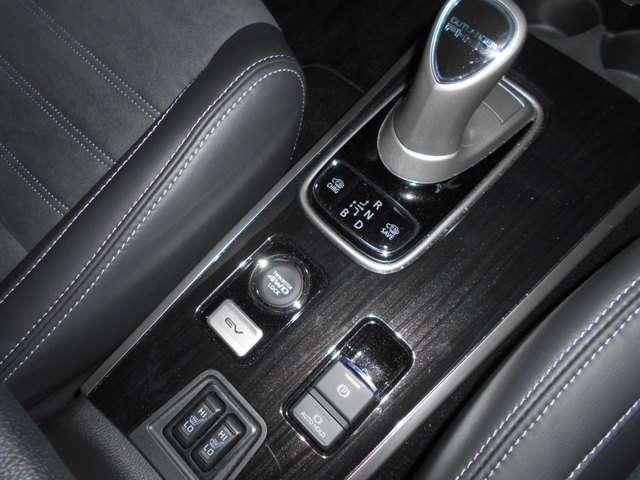 2.0 G リミテッド エディション 4WD(14枚目)