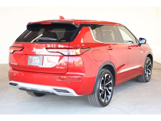 アウトランダーPHEV P メモリーナビ・フルセグTV・全周囲カメラ エマブレ LEDヘッド クルコン パワーシート 3列シート メモリーナビ Bカメ アルミ ヒーター フルセグTV スマートキー 4WD イモビライザー 記録簿(2枚目)