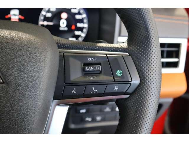 アウトランダーPHEV P メモリーナビ・フルセグTV・全周囲カメラ エマブレ LEDヘッド クルコン パワーシート 3列シート メモリーナビ Bカメ アルミ ヒーター フルセグTV スマートキー 4WD イモビライザー 記録簿(10枚目)