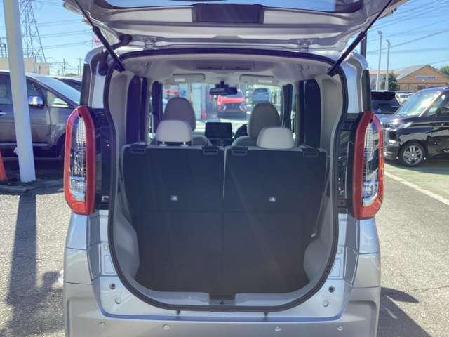 ｅＫスペース Ｇ　９型ナビ　地デジＴＶ　バックカメラ　フルオートエアコン　サイドカーテンエアバック　コーナーセンサー　禁煙車　フルセグＴＶ　シートヒーター　インテリキー　１オナ　アイドリングストップ　盗難防止装置（6枚目）