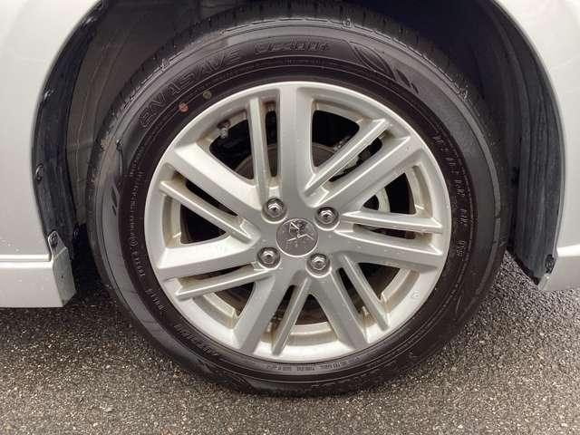 デリカＤ：２ ハイブリッドＭＺ　全方位カメラ付ナビパッケージ　メモリーナビ・フルセグＴＶ・全周囲カメラ　クルコン　全周囲モニター　ＬＥＤライト　フルセグ　衝突軽減　両側パワースライドドア　アルミホイール　コーナーセンサー　フルフラット　横滑り防止装置　禁煙車（13枚目）