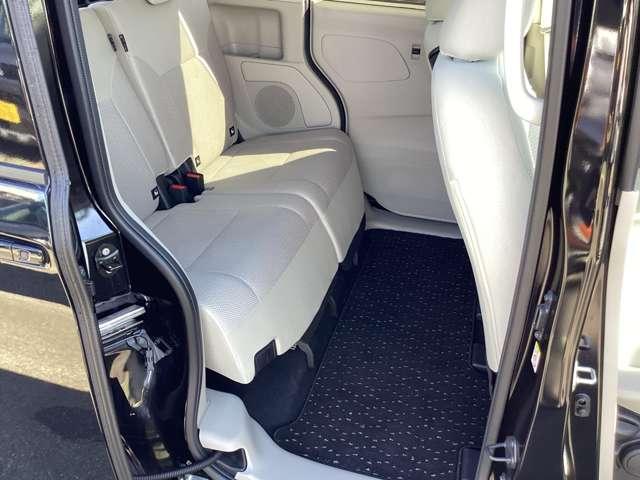 ｅＫスペース Ｇ　メモリーナビ・地デジＴＶ・バックカメラ　フルオートエアコン　サイドカーテンエアバック　コーナーセンサー　禁煙車　フルセグＴＶ　シートヒーター　インテリキー　１オナ　アイドリングストップ　盗難防止装置（5枚目）