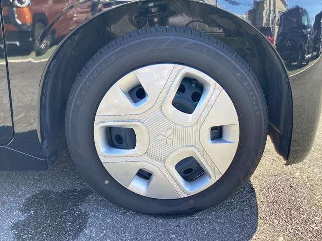 ｅＫスペース Ｇ　メモリーナビ・地デジＴＶ・バックカメラ　フルオートエアコン　サイドカーテンエアバック　コーナーセンサー　禁煙車　フルセグＴＶ　シートヒーター　インテリキー　１オナ　アイドリングストップ　盗難防止装置（13枚目）