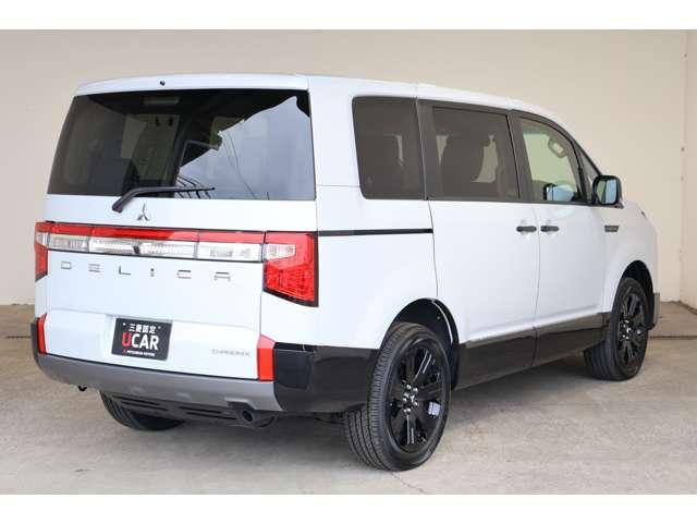 デリカD:5 シャモニー 11型ナビ・フルセグTV・バックカメラ アイドリングS アクティブクルーズコントロール イモビ 衝突被害軽減装置 Bモニター ETC 助手席エアバッグ 地デジTV 電動リアゲート 4WD 記録簿 禁煙(2枚目)