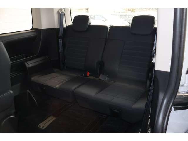 デリカD:5 シャモニー 11型ナビ・フルセグTV・バックカメラ アイドリングS アクティブクルーズコントロール イモビ 衝突被害軽減装置 Bモニター ETC 助手席エアバッグ 地デジTV 電動リアゲート 4WD 記録簿 禁煙(6枚目)