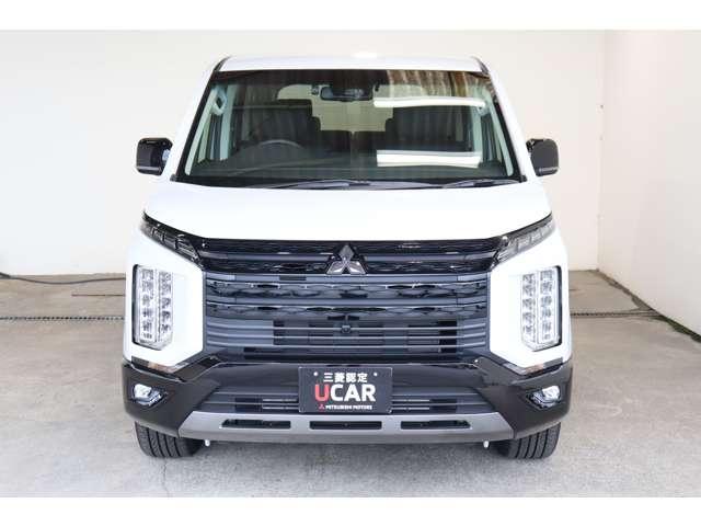 デリカD:5 シャモニー 11型ナビ・フルセグTV・バックカメラ アイドリングS アクティブクルーズコントロール イモビ 衝突被害軽減装置 Bモニター ETC 助手席エアバッグ 地デジTV 電動リアゲート 4WD 記録簿 禁煙(14枚目)