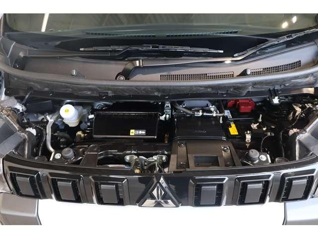 デリカミニ Ｔ　プレミアム　リミテッドエディション　９型ナビ・フルセグＴＶ・全周囲カメラ　（17枚目）