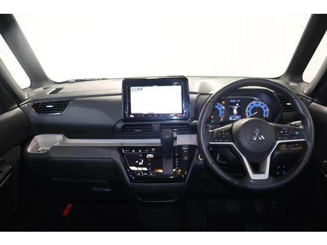 デリカミニ Ｔ　プレミアム　メモリーナビ・フルセグＴＶ・全周囲カメラ　衝突軽減装置　ターボエンジン　記録簿付　ナビＴＶ　寒冷地　パワステ　フルタイム４ＷＤ　エアバッグ　ＬＥＤヘッド　ＥＳＣ　サイドカメラ　クルコン　インテリキー（3枚目）