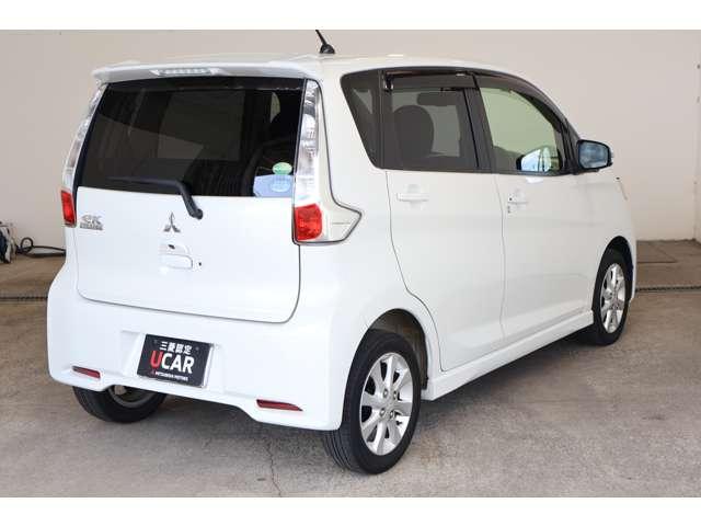 ｅＫカスタム Ｇ　メモリーナビ・フルセグＴＶ・バックカメラ　オ－トエアコン　スマ－トキ－　ナビ・ＴＶ　Ｂカメラ　キーレスキー　メモリーナビ　ベンチ　地デジＴＶ　アイドルストップ　ＤＶＤ　ＰＷ　ＡＢＳ　記録簿　パワステ（2枚目）