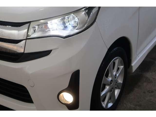 ｅＫカスタム Ｇ　メモリーナビ・フルセグＴＶ・バックカメラ　オ－トエアコン　スマ－トキ－　ナビ・ＴＶ　Ｂカメラ　キーレスキー　メモリーナビ　ベンチ　地デジＴＶ　アイドルストップ　ＤＶＤ　ＰＷ　ＡＢＳ　記録簿　パワステ（12枚目）