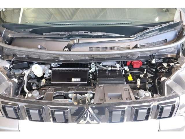 デリカミニ Ｔ　プレミアム　ディスプレイオーディオ・全周囲カメラ　ＥＴＣ車載器　ＬＥＤランプ　クルコン　キーレスエントリー　ＡＢＳ　エアバッグ　パワステ　ベンチシート　オートエアコン　ターボ車　フロントカメラ　バックカメラ（17枚目）