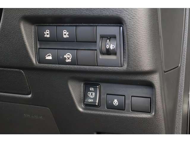 デリカミニ G プレミアム 9型ナビ・フルセグTV・全周囲カメラ バックモニター サイドカメラ フロントカメラ LEDヘッドライト 4WD クルーズコントロール ワンオーナー アルミホイール シートヒーター スマートキー 禁煙車(11枚目)