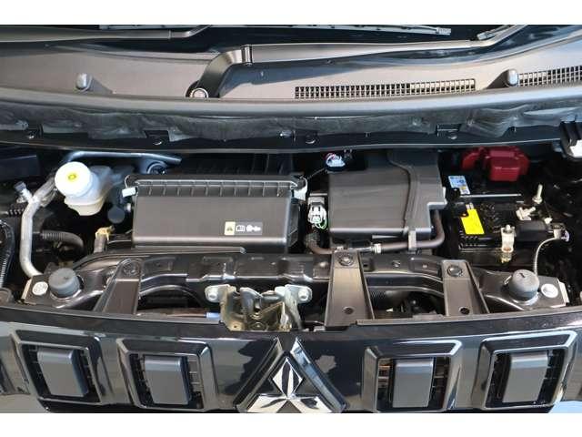 デリカミニ G プレミアム 9型ナビ・フルセグTV・全周囲カメラ 1オーナー LED Aクルコン シートヒーター ベンチシート エアコン コーナーセンサー パワステ アルミホイール キーレスエントリー エアバッグ スマートキー(17枚目)