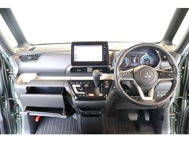 デリカミニ G プレミアム 9型ナビ・フルセグTV・全周囲カメラ 1オーナー LED Aクルコン シートヒーター ETC ベンチシート エアコン コーナーセンサー パワステ アルミホイール キーレスエントリー エアバッグ 禁煙車(3枚目)