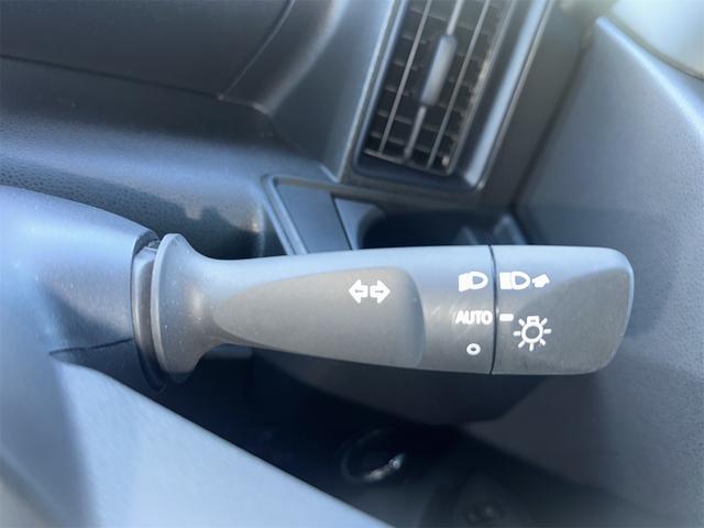 タント X バックカメラ 両側スライド・片側電動 クリアランスソナー 衝突被害軽減システム オートライト LEDヘッドランプ スマートキー アイドリングストップ シートヒーター ベンチシート CVT(10枚目)