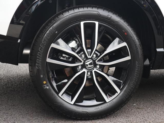 e:HEV Z 【低金利3.9%】オプション総額3.8万円 ブラインドスポットインフォメーション ホンダセンシング 路外逸脱抑制 LED パワーテールゲート リバース連動ドアミラー シートヒーター 純正18AW(19枚目)