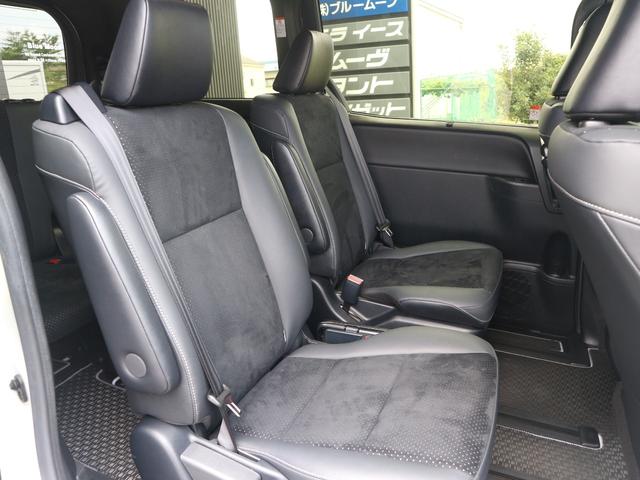 ヴォクシー ＺＳ　煌ＩＩＩ　アルパイン１１型ナビ／フルセグ／バックカメラ／Ｂｌｕｅｔｏｏｔｈ／両側Ｐスラ／ドラレコ／ＥＴＣ／禁煙車／ソナー／純正１６ＡＷ／スマートキー／ＨＤＭＩ／ハーフレザーシート／ＬＥＤライト／衝突軽減ブレーキ（15枚目）