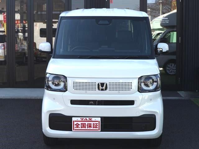 Ｎ－ＢＯＸ ベースグレード　特別塗装色／ナビ装着用スペシャルＰＫＧ／フルＬＥＤ／片側パワスラ／シートヒーター／ホンダセンシング／クルコン／パーキングセンサー／路外逸脱抑制／誤発進抑制／オートハイビーム／スマートキー（10枚目）