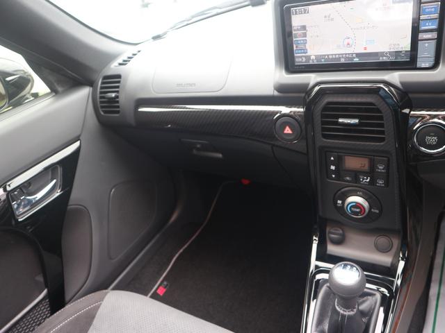 コペン ＧＲ　スポーツ　５速／オプションＨＫＳマフラー／ＢＢＳ１６インチＡＷ／純正ＲＥＣＡＲＯ／純正アルパインナビ／フルセグ／Ｂｌｕｅｔｏｏｔｈ／ＤＶＤ／ＥＴＣ２．０／スマートキー／ＬＥＤヘッド／シートヒーター／禁煙車（14枚目）