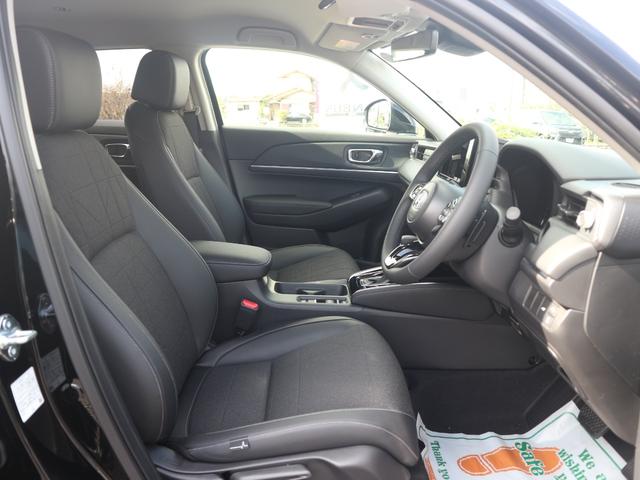 ヴェゼル ｅ：ＨＥＶ　Ｚ　現行型／ホンダセンシング／レーダークルーズ／ブラインドスポットモニター／オートハイビーム／ハンズフリーアクセスパワーテールゲート／禁煙車／ＬＥＤヘッド／シートヒーター／１８ＡＷ（16枚目）