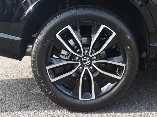 ヴェゼル ｅ：ＨＥＶ　Ｚ　現行型／ホンダセンシング／レーダークルーズ／ブラインドスポットモニター／オートハイビーム／ハンズフリーアクセスパワーテールゲート／禁煙車／ＬＥＤヘッド／シートヒーター／１８ＡＷ（20枚目）