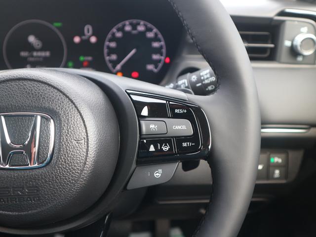 ヴェゼル ｅ：ＨＥＶ　Ｚ　現行型／ホンダセンシング／レーダークルーズ／ブラインドスポットモニター／オートハイビーム／ハンズフリーアクセスパワーテールゲート／禁煙車／ＬＥＤヘッド／シートヒーター／１８ＡＷ（27枚目）