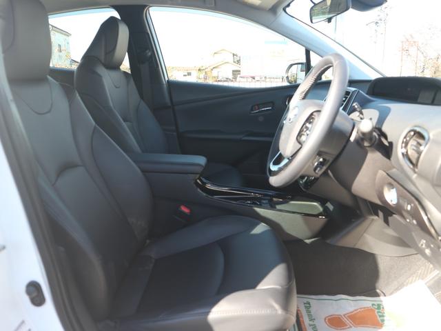 プリウス Ｓツーリングセレクション・ブラックエディション　モデリスタエアロ／９型ＳＤナビ／フルセグ／バックカメラ／Ｂｌｕｅｔｏｏｔｈ／ＣＤ・ＤＶＤ／黒革／前後ドラレコ／ＥＴＣ／シートヒーター／禁煙車／ソナー／デイライト／ＬＥＤライト／専用１７インチホイール（16枚目）