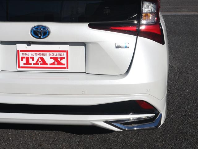 プリウス Ｓツーリングセレクション・ブラックエディション　モデリスタエアロ／９型ＳＤナビ／フルセグ／バックカメラ／Ｂｌｕｅｔｏｏｔｈ／ＣＤ・ＤＶＤ／黒革／前後ドラレコ／ＥＴＣ／シートヒーター／禁煙車／ソナー／デイライト／ＬＥＤライト／専用１７インチホイール（25枚目）