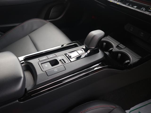 プリウス Z モデリスタNEOADVANCESTYLE/12.3型ナビ/TV/パノラマルーフ/パノラミックビューM/デジタルインナーミラー/BSM/黒革/ETC2.0/前後ドラレコ/パワーバックドア/シートヒーター(32枚目)