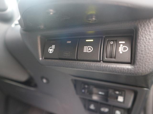 プリウス Z モデリスタNEOADVANCESTYLE/12.3型ナビ/TV/パノラマルーフ/パノラミックビューM/デジタルインナーミラー/BSM/黒革/ETC2.0/前後ドラレコ/パワーバックドア/シートヒーター(34枚目)