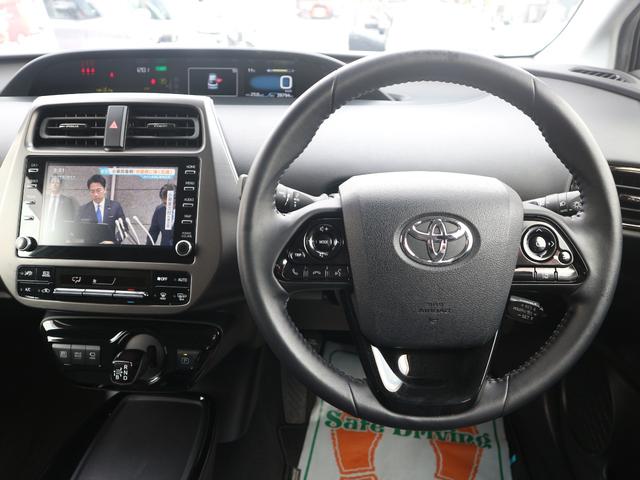 プリウス Aツーリングセレクション・ブラックエディション モデリスタエアロ/8型ナビ/フルセグ/パノラミックビューM/黒革/パワーシート/ブラインドスポットモニター/禁煙車/パーキングアシスト/ドラレコ/ETC2.0/ソナー/アダプティブクルーズコントロール(8枚目)