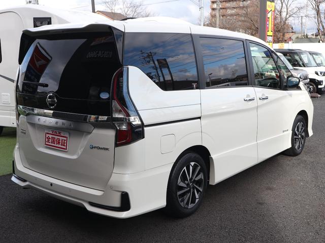 セレナ ｅ－パワー　ハイウェイスターＶ　純正１０型ナビ／フルセグ／アラウンドビューモニター／フリップダウンモニター／Ｂｌｕｅｔｏｏｔｈ／ＣＤ・ＤＶＤ／ワンオーナー／両側パワスラ／プロパイロット／ＢＳＭ／ＥＴＣ／ドラレコ／禁煙車／ＬＥＤライト（10枚目）