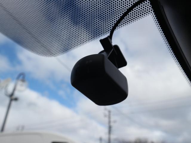 セレナ ｅ－パワー　ハイウェイスターＶ　純正１０型ナビ／フルセグ／アラウンドビューモニター／フリップダウンモニター／Ｂｌｕｅｔｏｏｔｈ／ＣＤ・ＤＶＤ／ワンオーナー／両側パワスラ／プロパイロット／ＢＳＭ／ＥＴＣ／ドラレコ／禁煙車／ＬＥＤライト（31枚目）