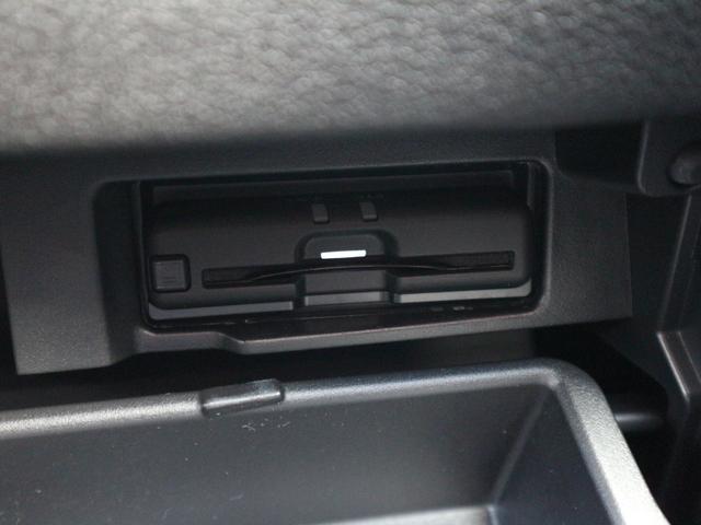 セレナ ｅ－パワー　ハイウェイスターＶ　純正１０型ナビ／フルセグ／アラウンドビューモニター／フリップダウンモニター／Ｂｌｕｅｔｏｏｔｈ／ＣＤ・ＤＶＤ／ワンオーナー／両側パワスラ／プロパイロット／ＢＳＭ／ＥＴＣ／ドラレコ／禁煙車／ＬＥＤライト（32枚目）