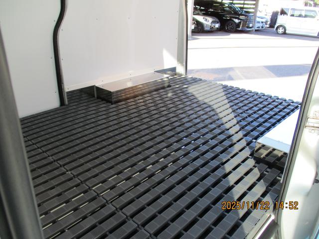 タウンエースバン DX 中温冷凍-5℃2コンプレッサー、冷凍機新品(7枚目)