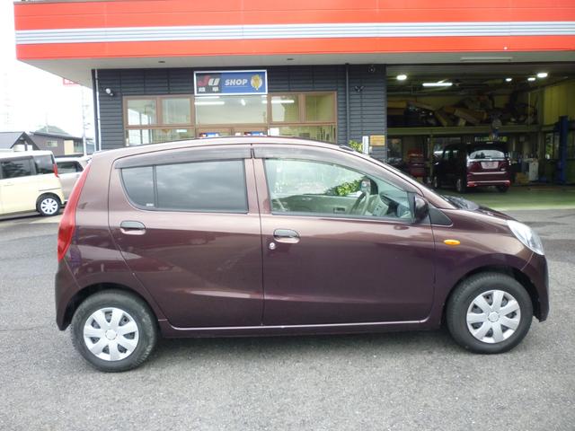 ミラ Ｘスペシャル　ＥＴＣ　キーレスエントリー　ＭＴ　盗難防止システム　ＡＢＳ　ＣＤ　ミュージックプレイヤー接続可　衝突安全ボディ　エアコン　パワーステアリング　パワーウィンドウ（12枚目）