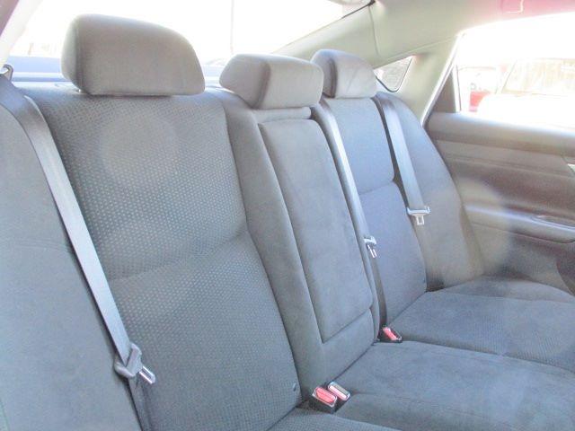 ティアナ ＸＬ　ナビＡＶＭパッケージ　衝突被害軽減ブレーキ　純正ナビ　Ｂｌｕｅｔｏｏｔｈ　ＨＩＤヘッド　スマートキー　アラウンドビューモニター　パワーシート　助手席パワーオットマン　クルコン　横滑り防止装置　オートＡＣ　純正１６アルミ（19枚目）