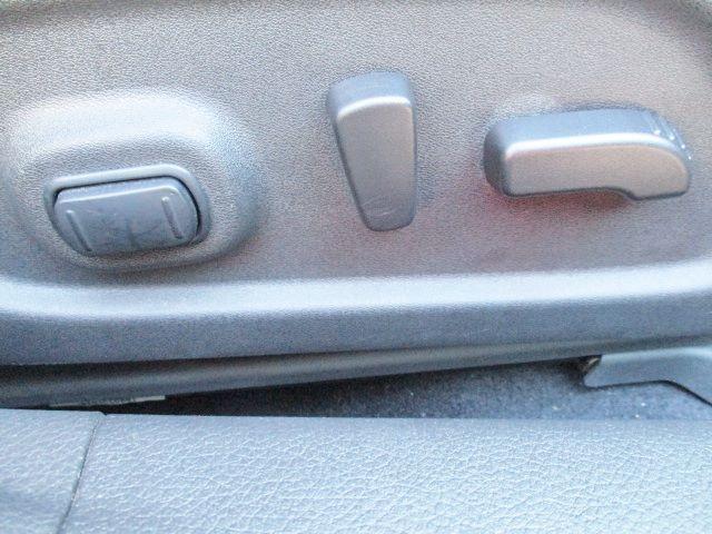 ティアナ ＸＬ　ナビＡＶＭパッケージ　衝突被害軽減ブレーキ　純正ナビ　Ｂｌｕｅｔｏｏｔｈ　ＨＩＤヘッド　スマートキー　アラウンドビューモニター　パワーシート　助手席パワーオットマン　クルコン　横滑り防止装置　オートＡＣ　純正１６アルミ（34枚目）